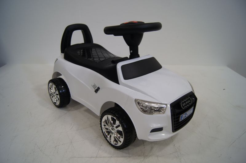 Толокар AUDI JYZ01A