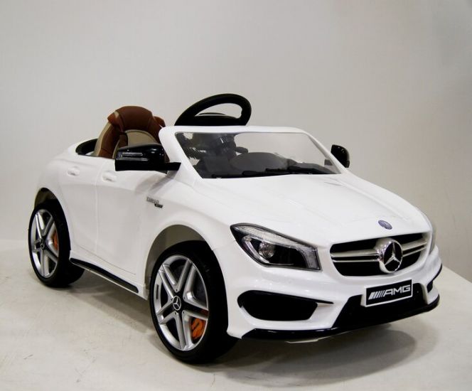 Mercedes-Benz CLA45 A777AA